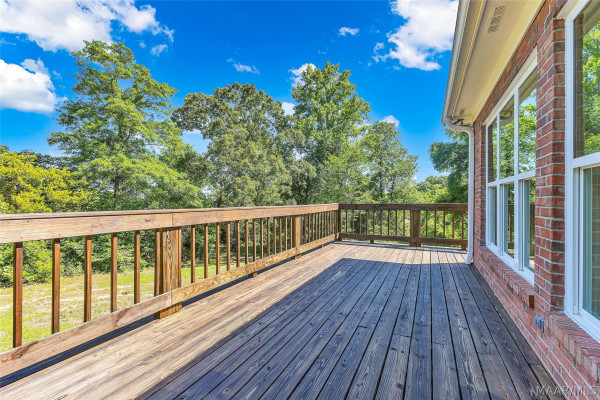 221 Doe Drive