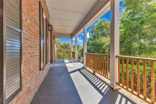 221 Doe Drive