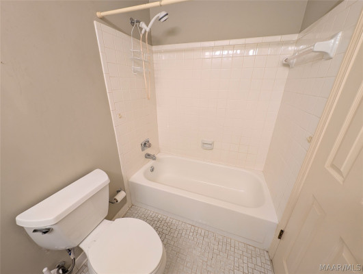 2336 Sagewood Drive