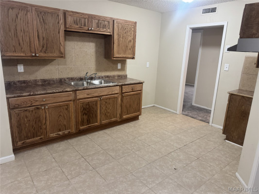 4144 Piedmont Drive