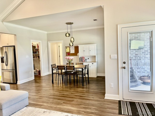469 Midland Drive
