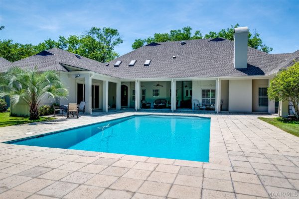 307 Foxhall Road