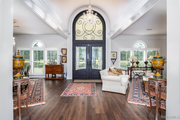 307 Foxhall Road