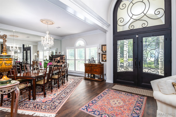 307 Foxhall Road