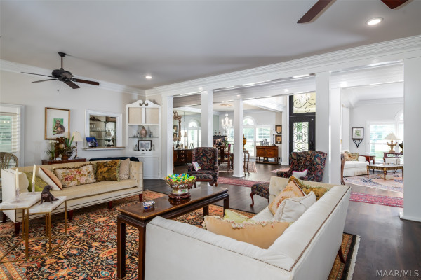 307 Foxhall Road