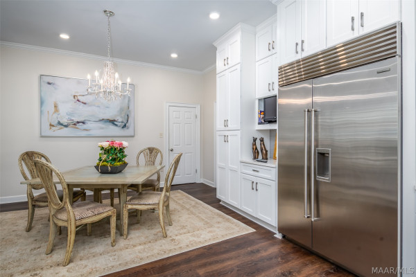 307 Foxhall Road