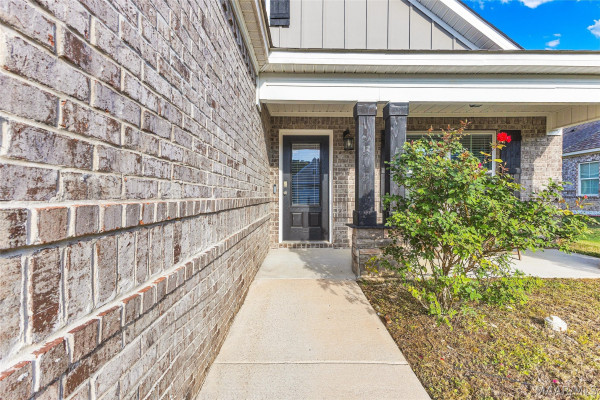5836 Blevins Circle