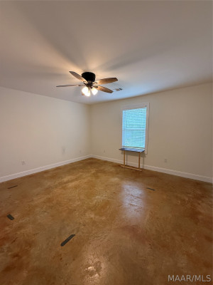 215 Indian Lane