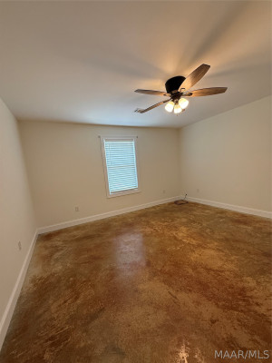 215 Indian Lane