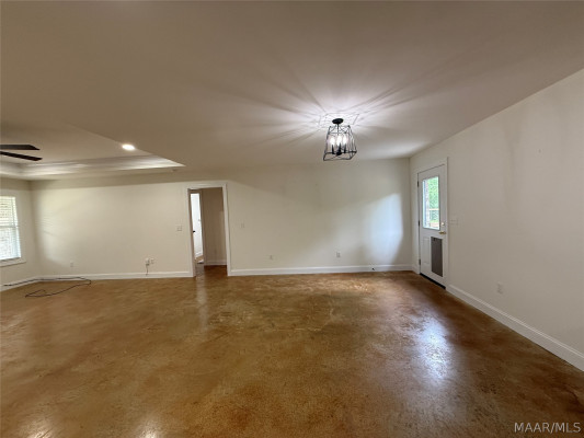 215 Indian Lane
