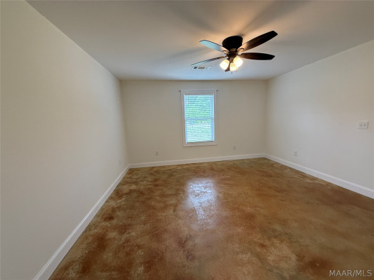 215 Indian Lane