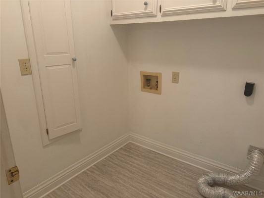4431 Bell Chase