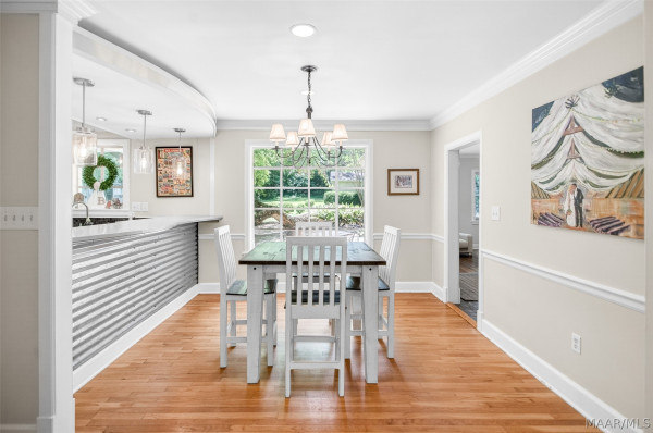 2136 Campbell Road