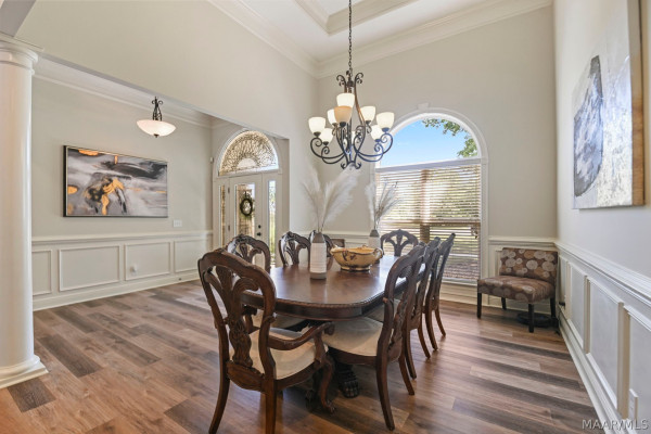 2713 WYNFREY Drive