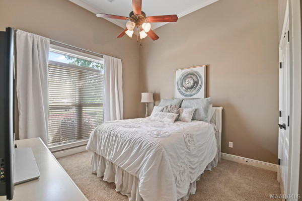 2713 WYNFREY Drive