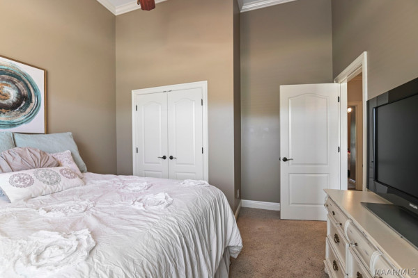 2713 WYNFREY Drive