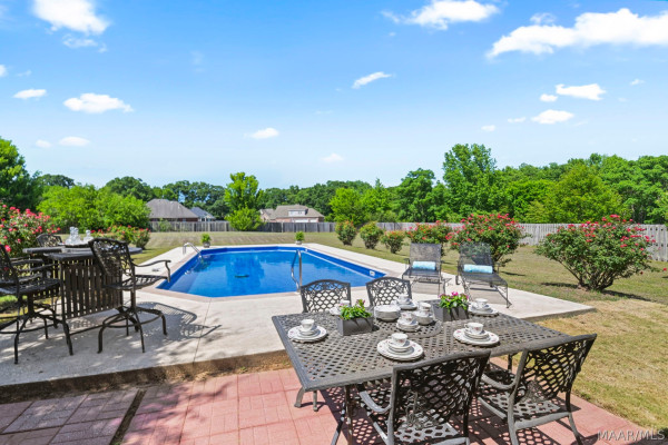 2713 WYNFREY Drive