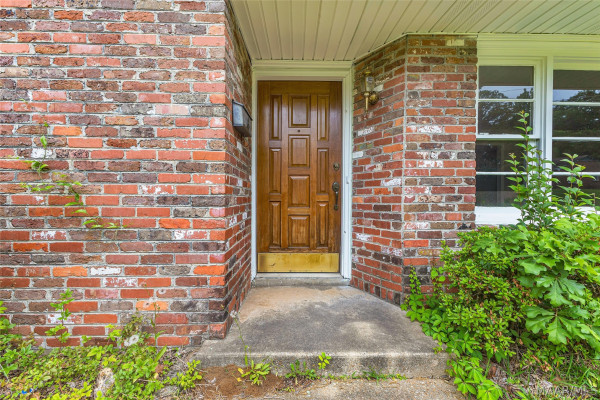1003 Loch Haven Road