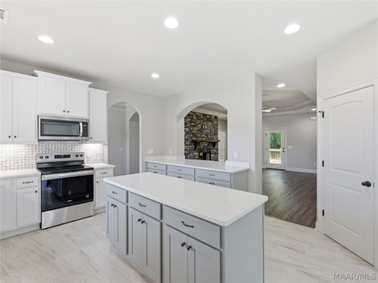 480 Weatherby Trail