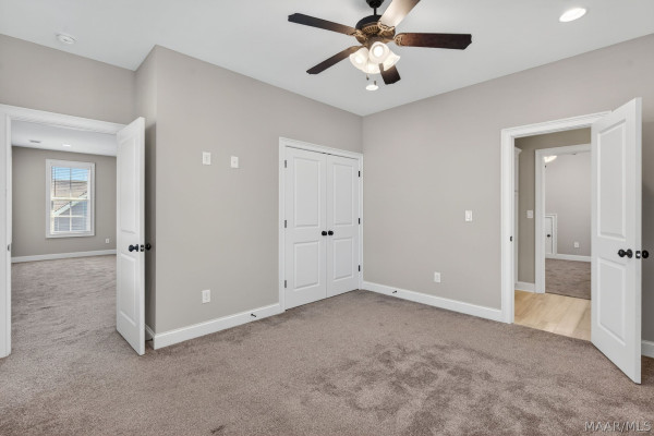 111 Forest Glen Drive