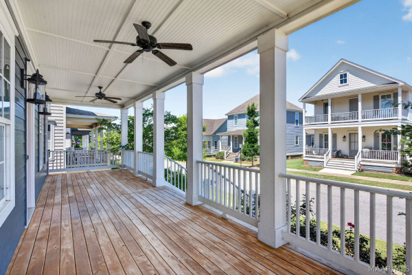 111 Forest Glen Drive