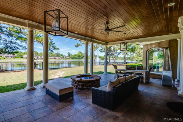 8312 Wynlakes Boulevard