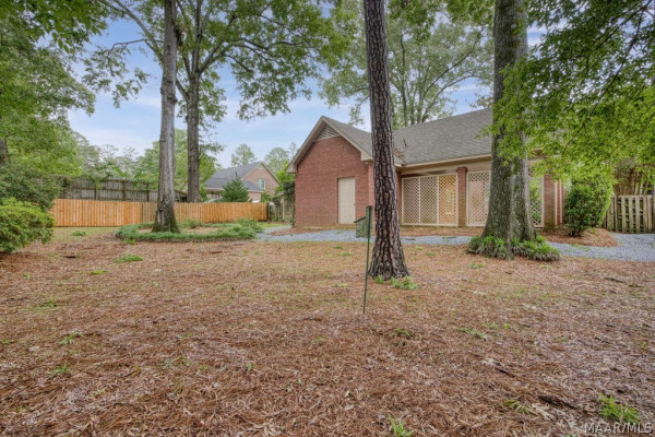 7631 Halcyon Forest Trail