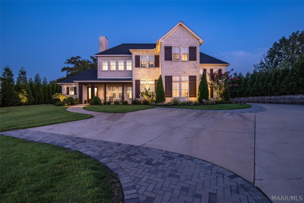 28 Waters Lane