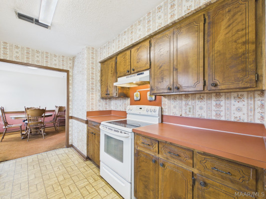 1814 Jenny Drive