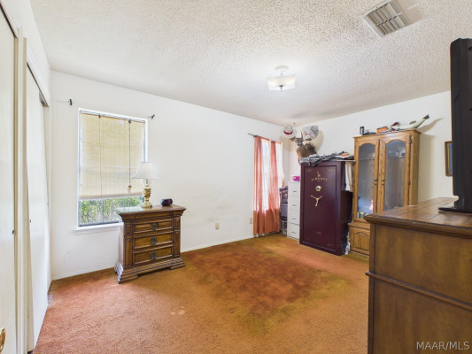 1814 Jenny Drive