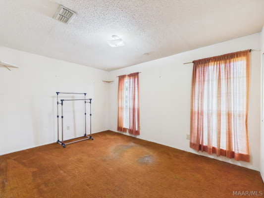 1814 Jenny Drive
