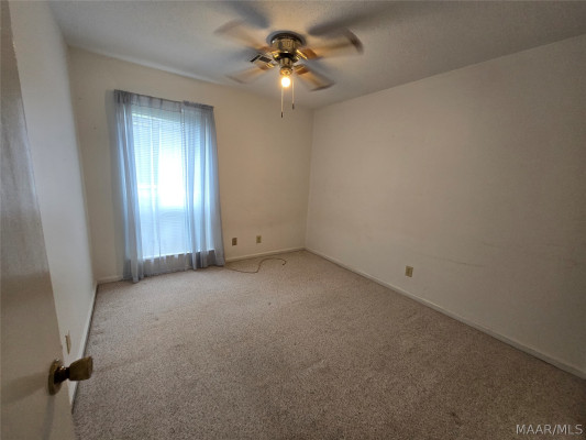 114 E Teri Court