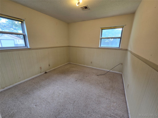 114 E Teri Court