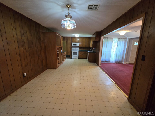 114 E Teri Court