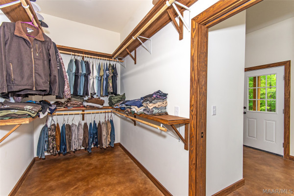 5595 Bradley Road