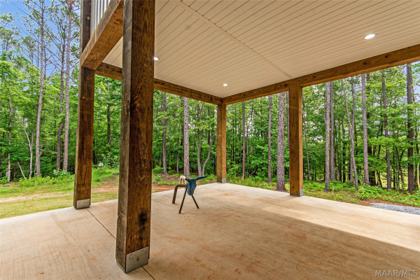 5595 Bradley Road