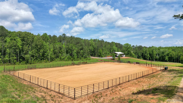 5595 Bradley Road