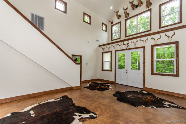 5595 Bradley Road