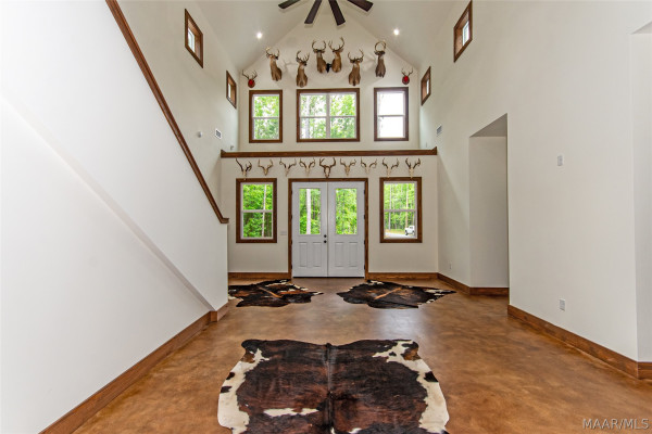 5595 Bradley Road