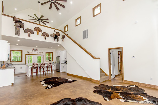 5595 Bradley Road