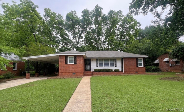 3581 Honeysuckle Road