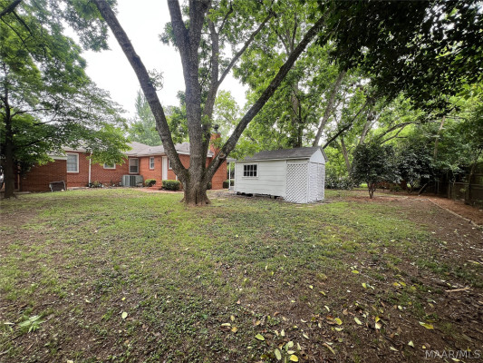 3581 Honeysuckle Road