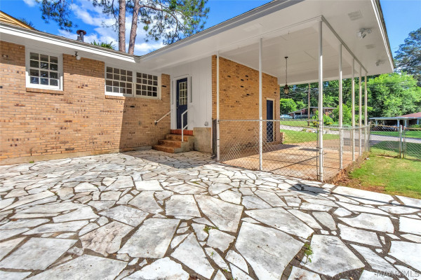 3401 PRINCE GEORGE Drive