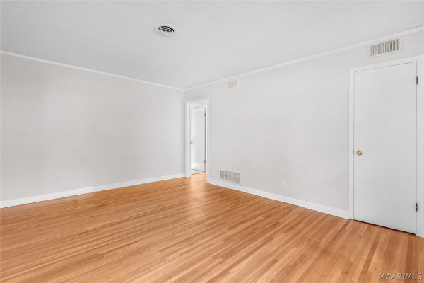 3401 PRINCE GEORGE Drive
