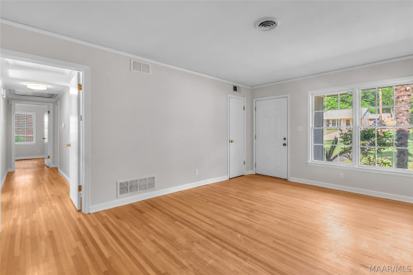 3401 PRINCE GEORGE Drive
