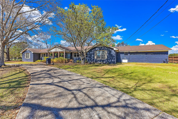 201 Greencrest Lane