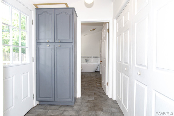 613 Martha Street