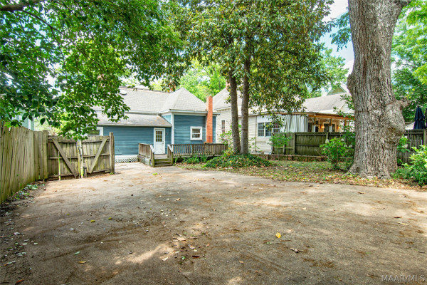 613 Martha Street