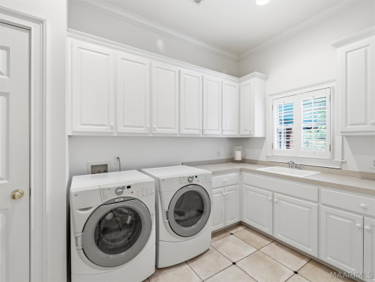 7537 Wynford Circle