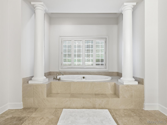 7537 Wynford Circle